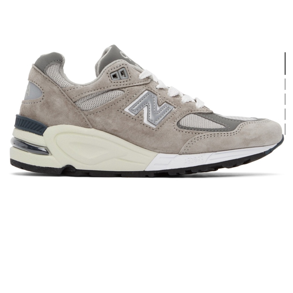 New Balance US990 (women’s)